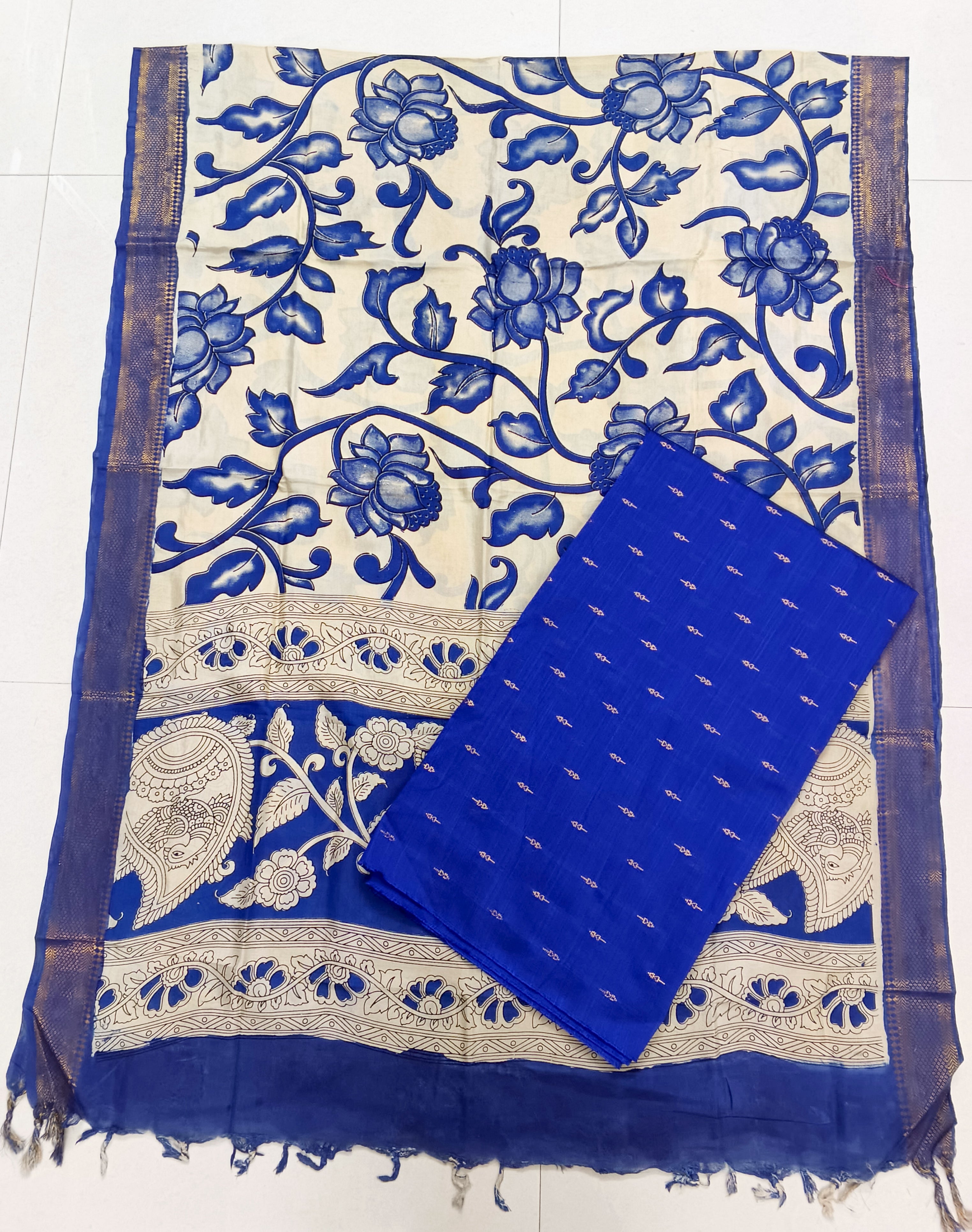 royal blue lotus design chennuri silk duppata with rawsilk top