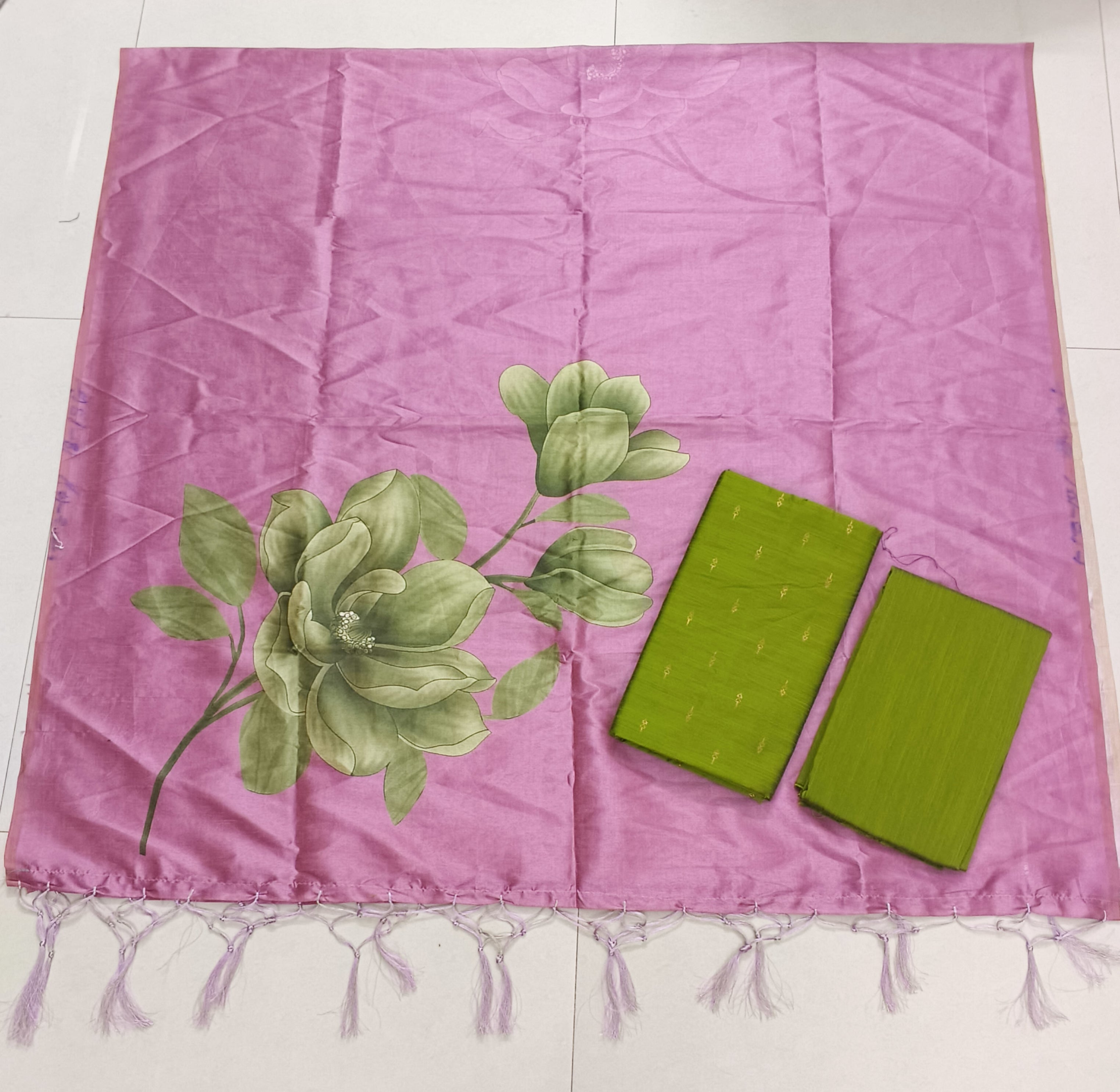 mehandi green raw silk top with big lower mothif assam silk duppata