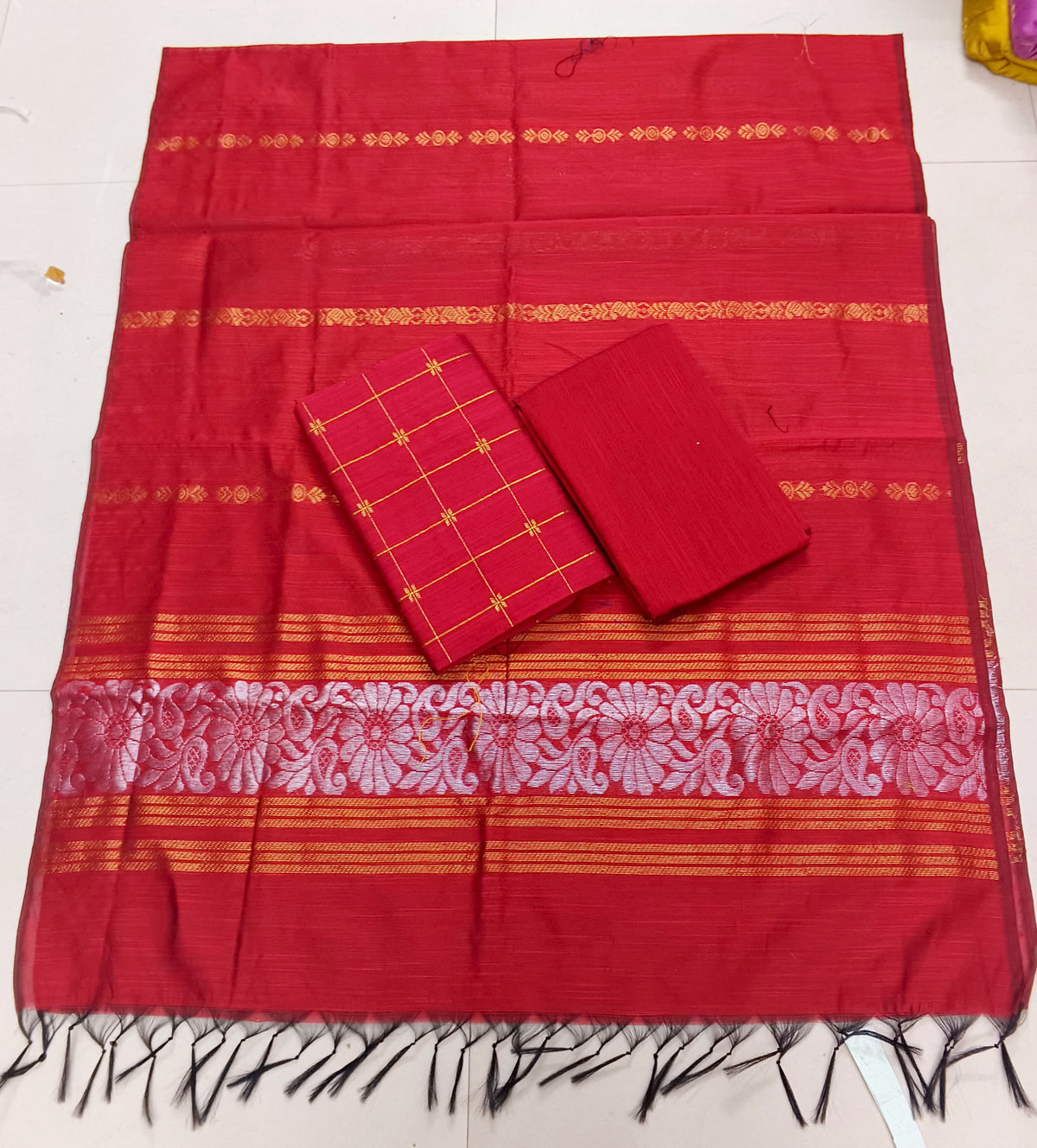 red jamdhani dupppata with red raw silk top and bottom 3 piece set
