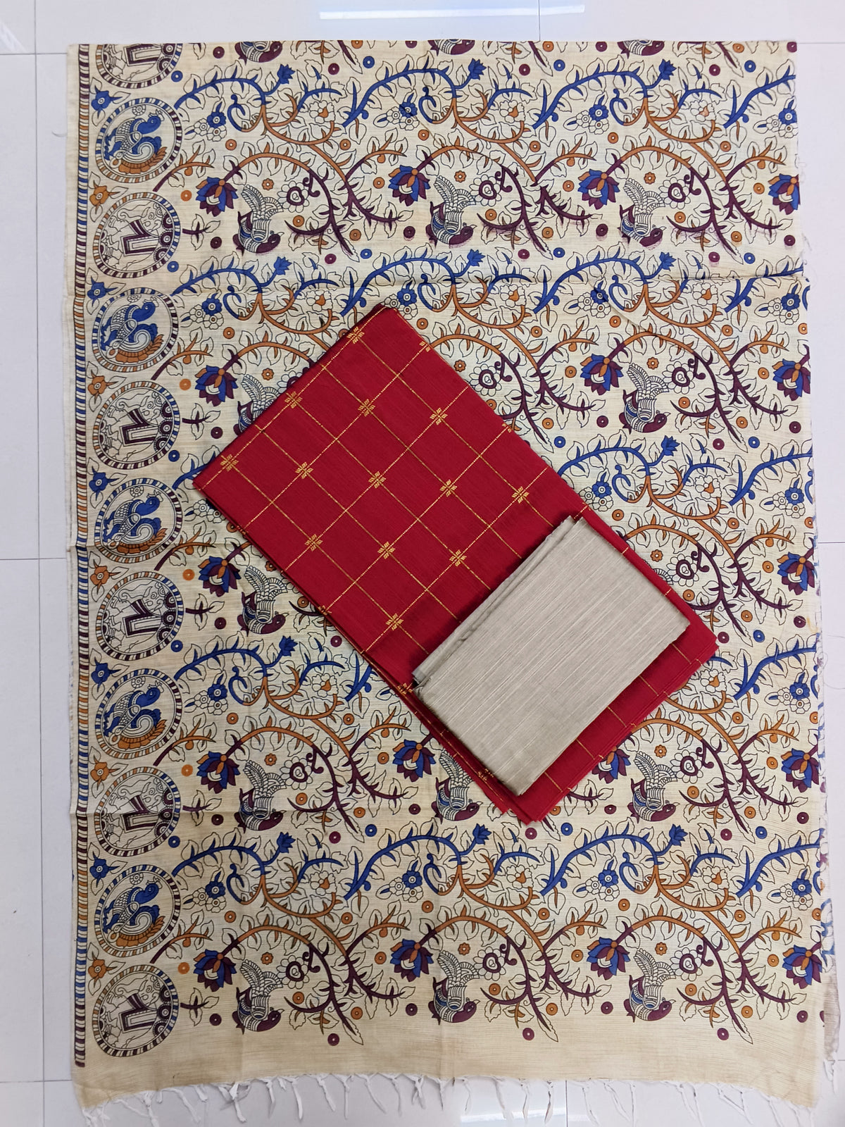 red madhubani 3 piece set